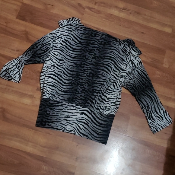 Isabella Rodriguez - Picture 4 of 4